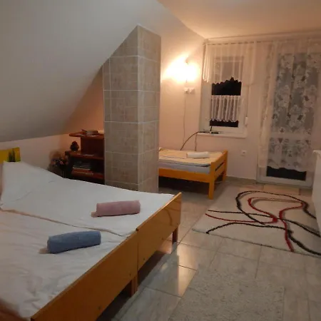 Apartament Buekki Vendeghaz Balatonmáriafürdő